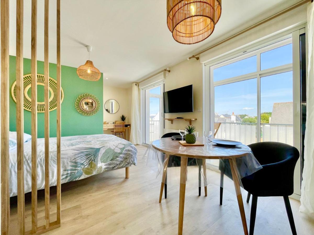 Le Phare Ouest - 80 M De La Mer - Vue Ocean Sur Le Balcon - Entierement Renove - Internet Haut Debit - Nouveau Ploemeur Eksteriør bilde