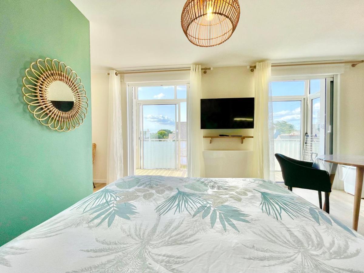 Le Phare Ouest - 80 M De La Mer - Vue Ocean Sur Le Balcon - Entierement Renove - Internet Haut Debit - Nouveau Ploemeur Eksteriør bilde